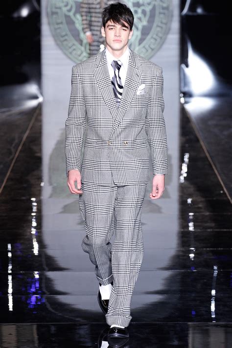 versace menswear fall winter 2013|Versace Fall 2013 Menswear Collection .